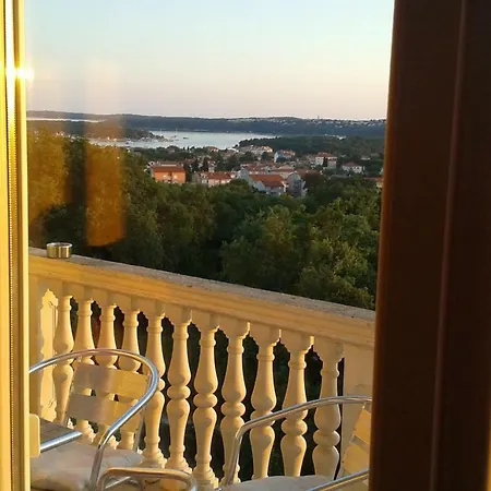 Ljiljana Vulama Daire *